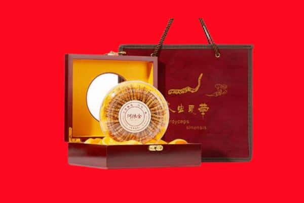 收购资讯:如东县回收冬虫夏草是按克吗
